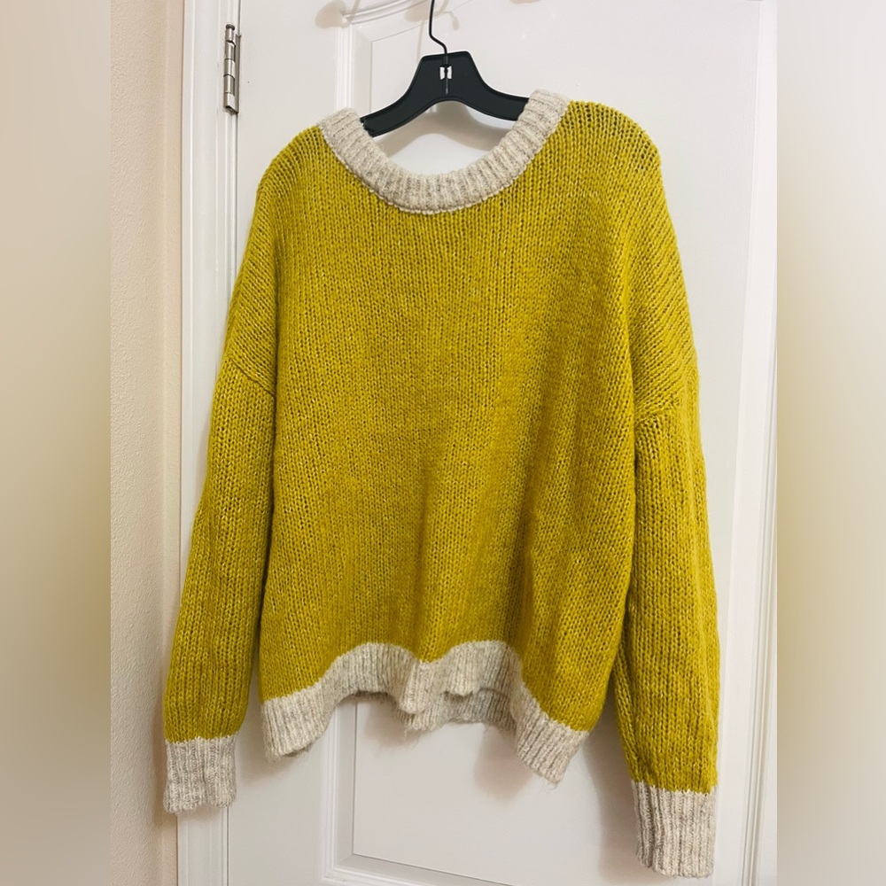 Women's casual sweater